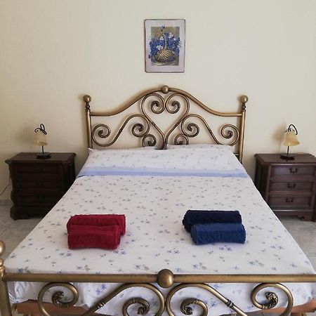 Inna'S Rooms In The History Center 卡塔尼亚 外观 照片