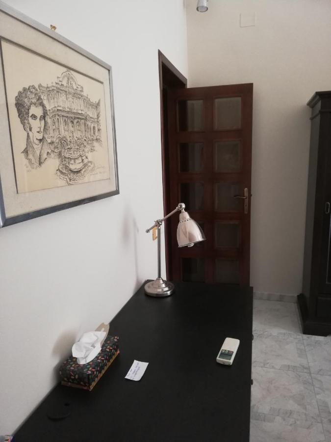 Inna'S Rooms In The History Center 卡塔尼亚 外观 照片