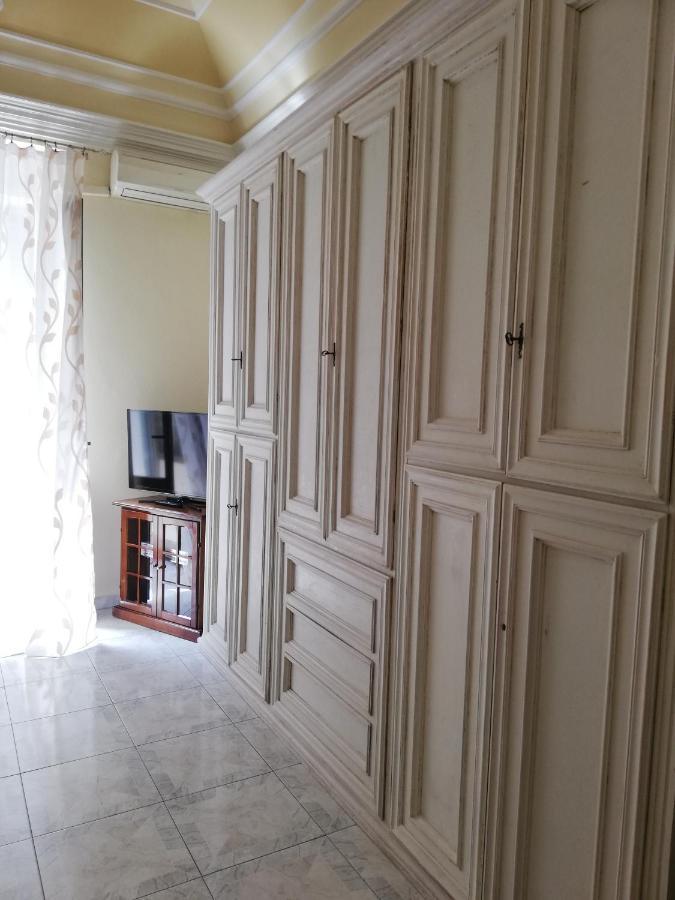 Inna'S Rooms In The History Center 卡塔尼亚 外观 照片