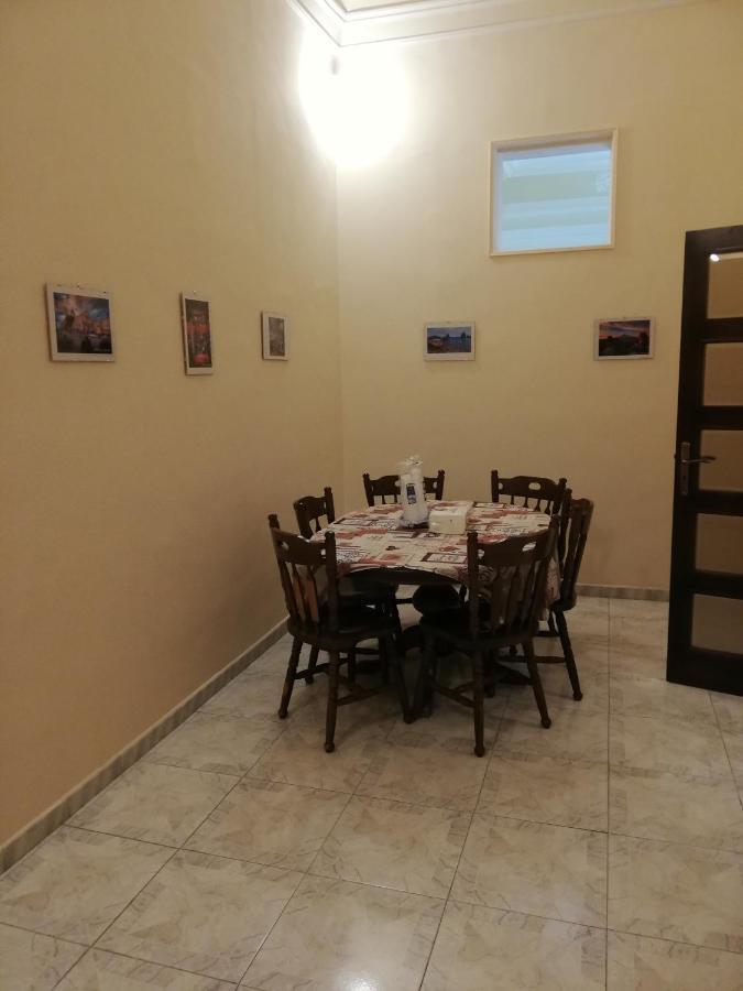 Inna'S Rooms In The History Center 卡塔尼亚 外观 照片