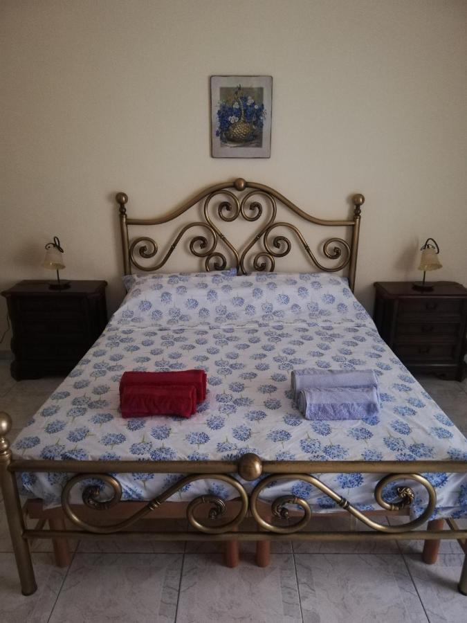 Inna'S Rooms In The History Center 卡塔尼亚 外观 照片